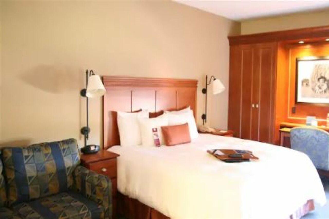Hampton Inn Oklahoma City/Юкон Экстерьер фото