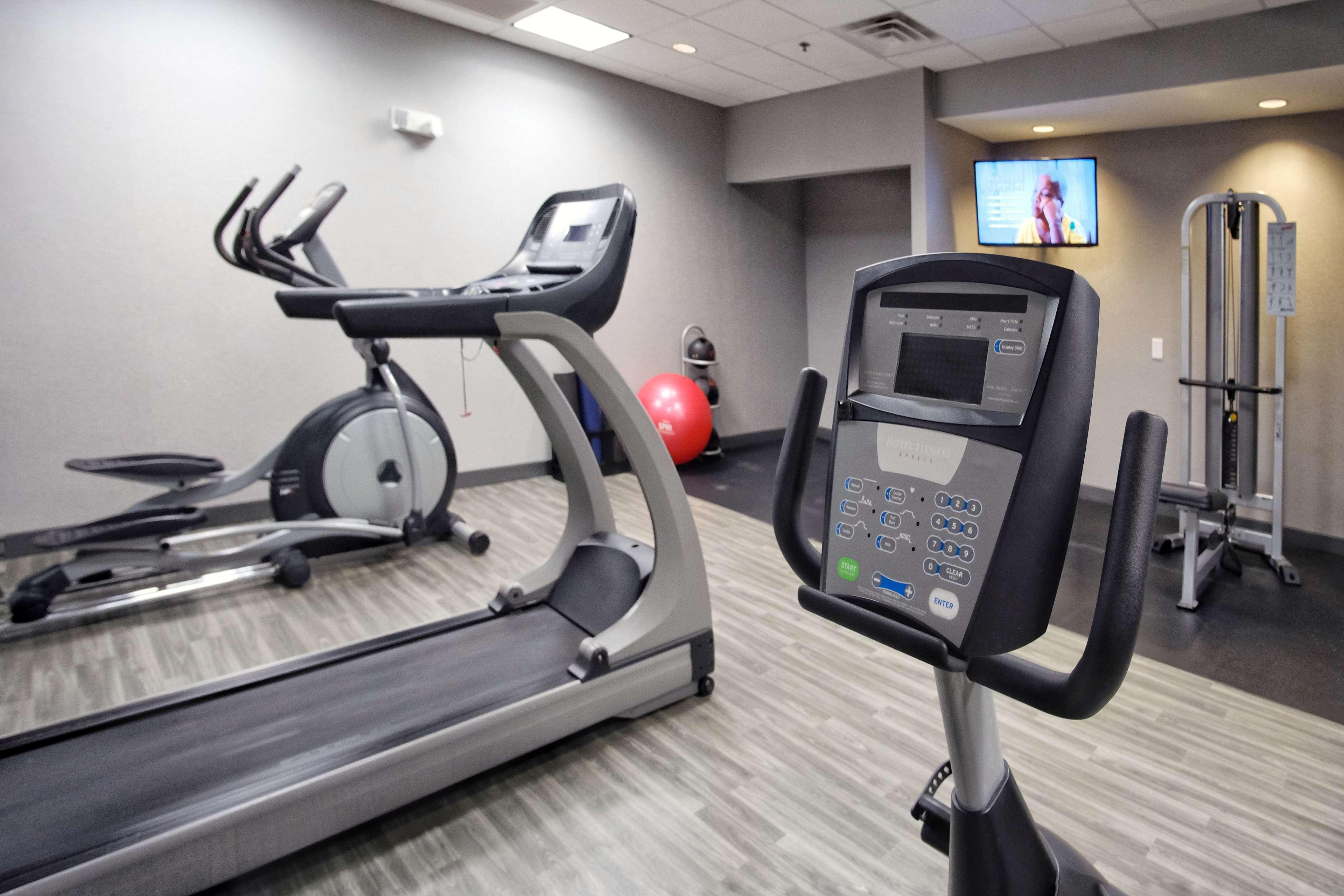 Hampton Inn Oklahoma City/Юкон Экстерьер фото
