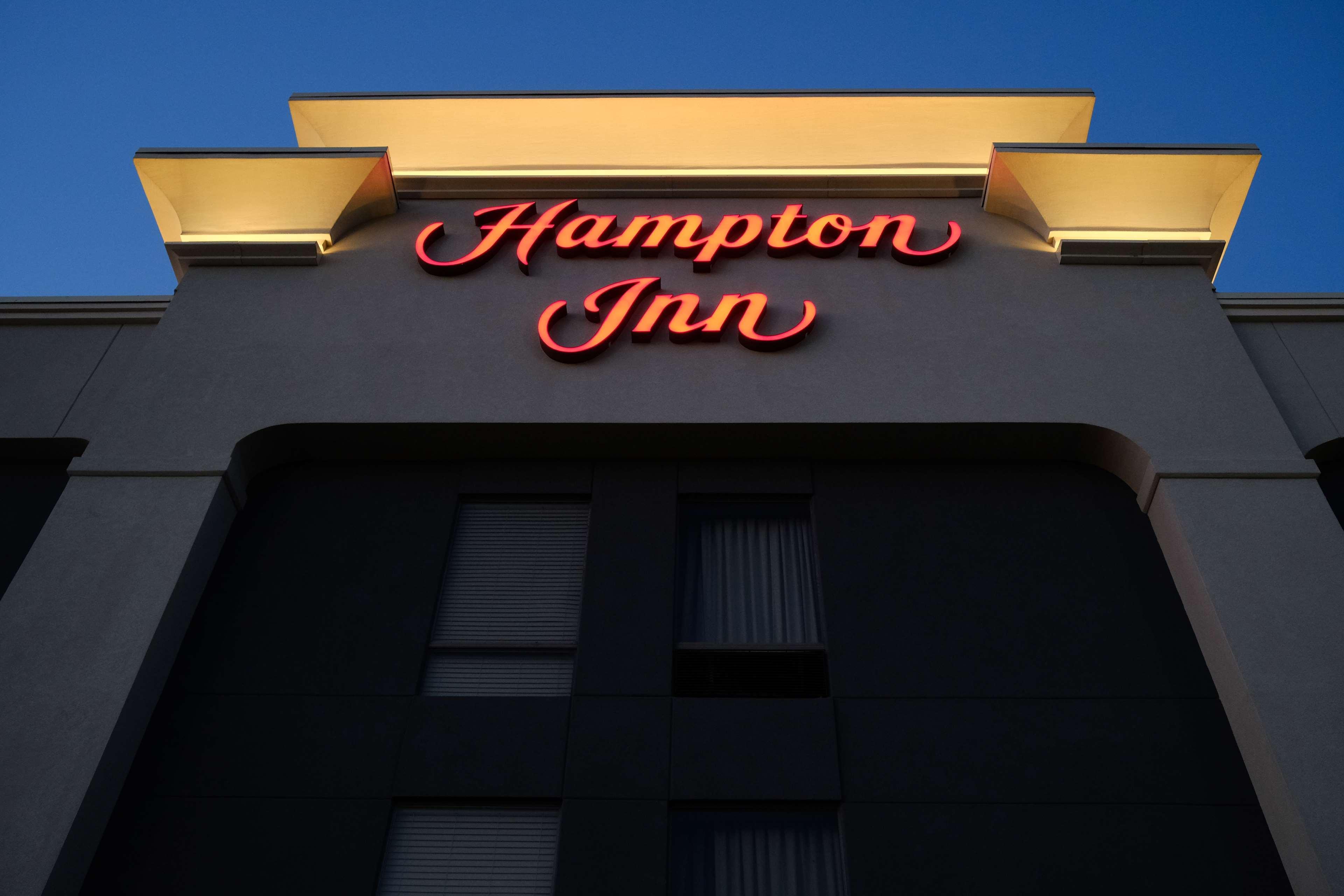 Hampton Inn Oklahoma City/Юкон Экстерьер фото