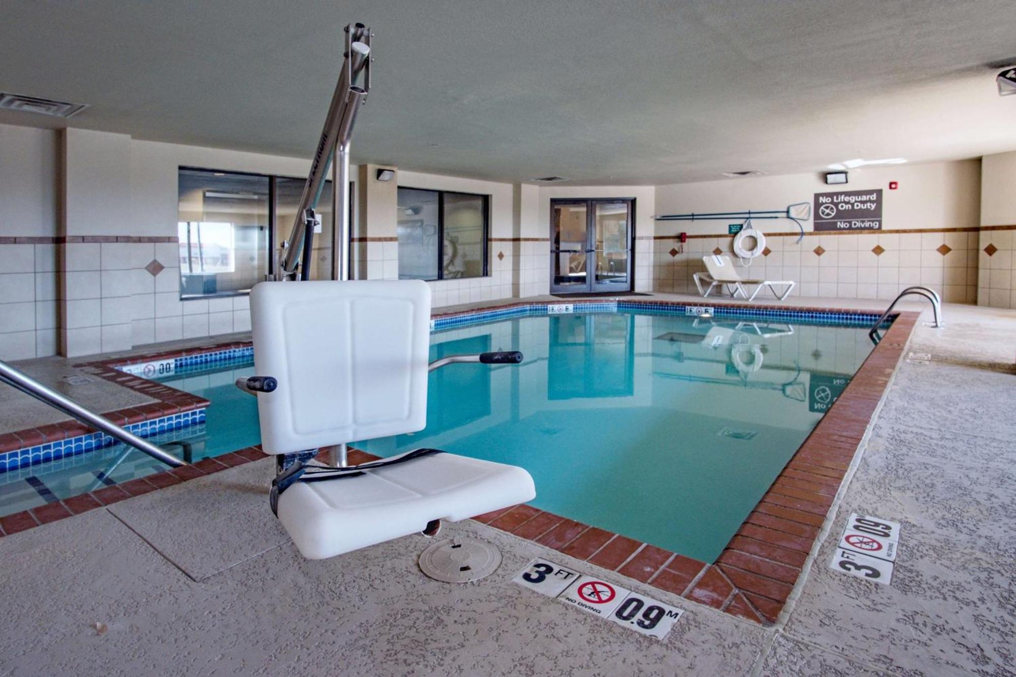 Hampton Inn Oklahoma City/Юкон Экстерьер фото